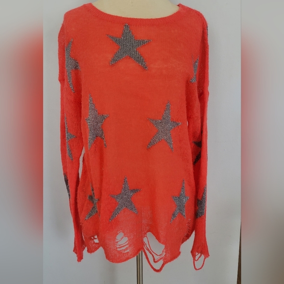 Wildfox Sweaters - Wildfox couture seeing stars distressed sweater orange gold stars  size xs